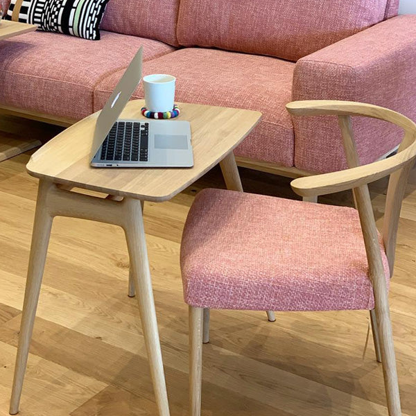 Minimalist office desk