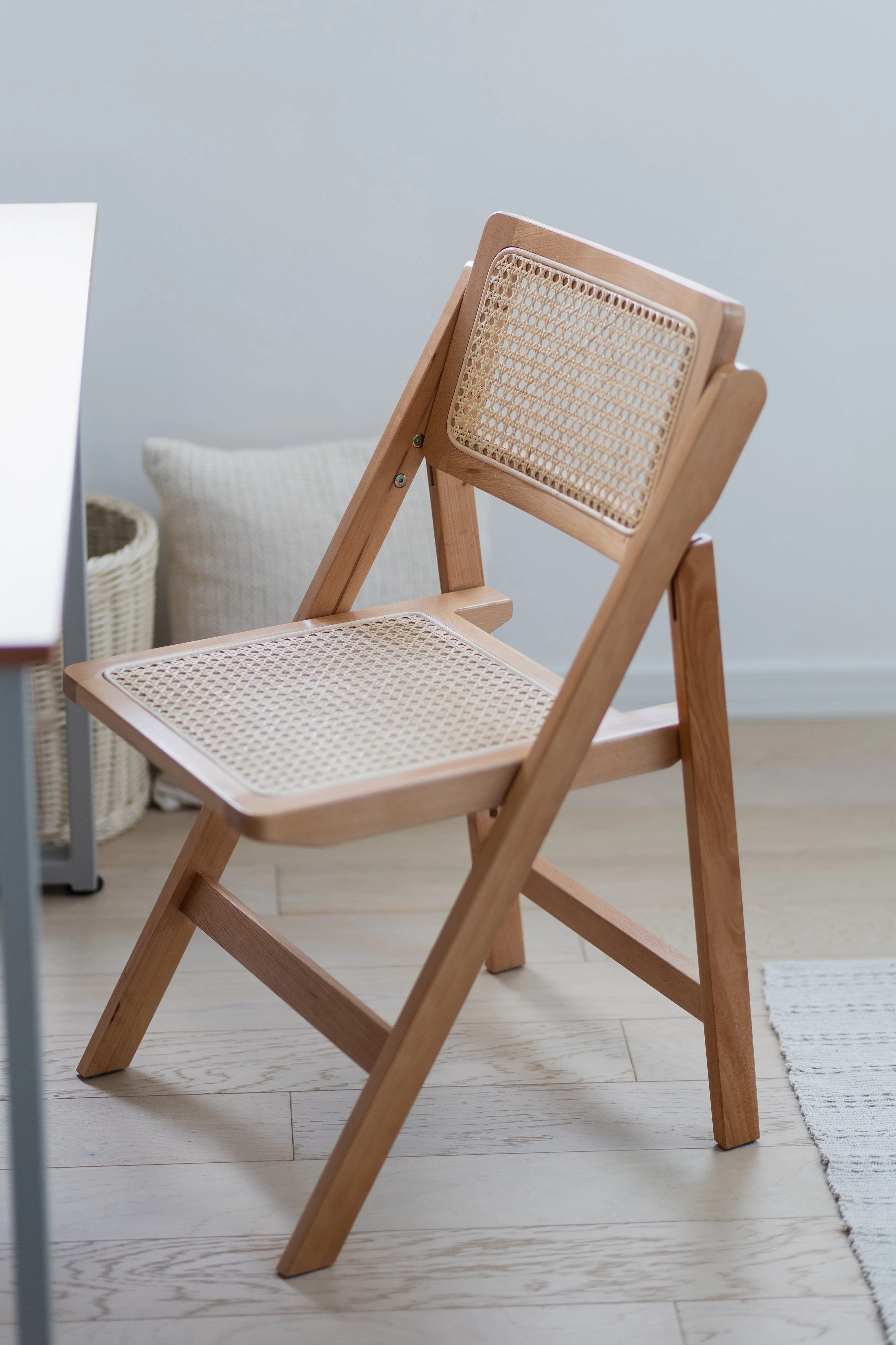 Multi-Tone Folding Chair