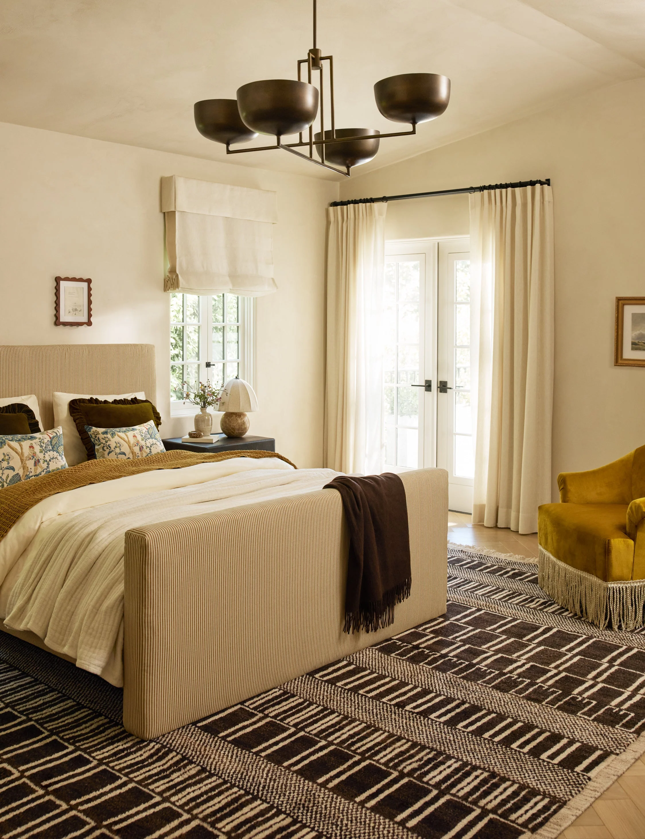 Bed The bed brings a clean-lined elegance to your bedroom edit. The headboard and footboard echo each other with a linear profile softened