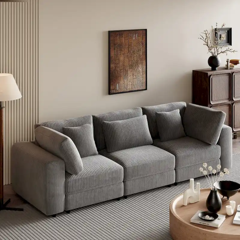 105 Sofa with Cushions and 5 Pillows